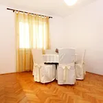 Apartman With Parking Space - 180 Korcula Town